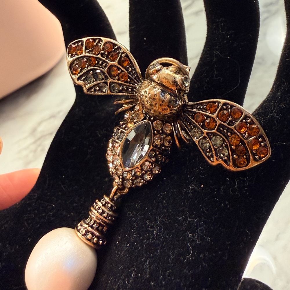 Elegant ZARA Gold and Brown Bee EARRINGS